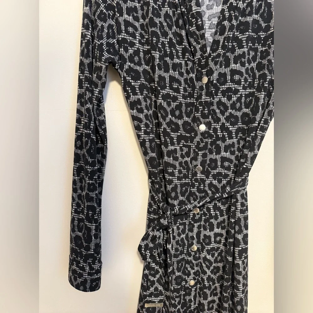 Michael Kors Gray Animal Print Long Sleeve Dress